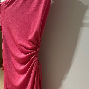 Elegant/Trendy Pink One-Shoulder Dress w/ flattering cut-out